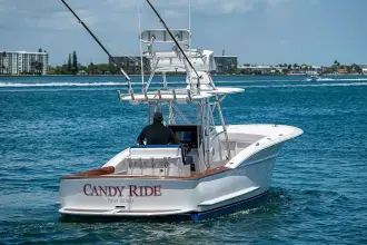 Thumbnail von Winter Custom Yachts 29 CC Candy Ride