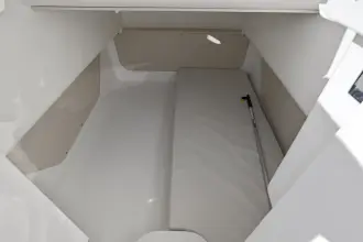 Thumbnail von Cruisers Yachts 38 VTR EC