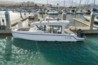 Thumbnail von Cruisers Yachts 38 VTR EC