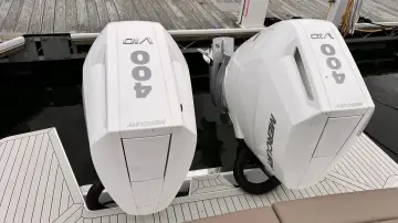 Thumbnail von Cruisers Yachts 38 VTR EC