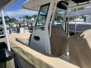 Thumbnail von Boston Whaler 250 Outrage