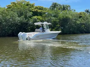 Thumbnail von Boston Whaler 250 Outrage