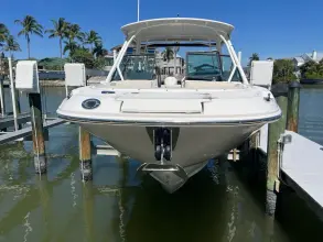 Thumbnail von Boston Whaler 270 Vantage