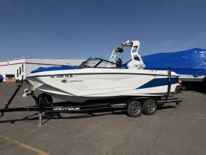 Super Air Nautique G23