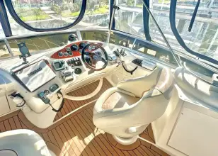 Thumbnail von Meridian 391 Motor Yacht Summer Wind