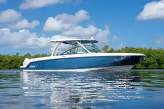 Boston Whaler 320 Vantage