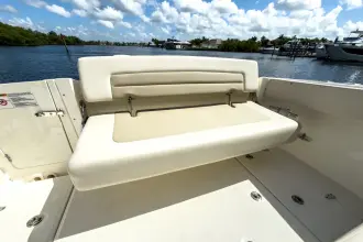 Thumbnail von Boston Whaler 320 Vantage