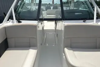 Thumbnail von Boston Whaler 270 Vantage