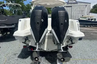 Thumbnail von Boston Whaler 270 Vantage