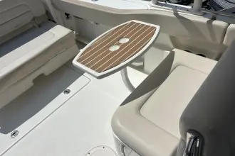 Thumbnail von Boston Whaler 270 Vantage