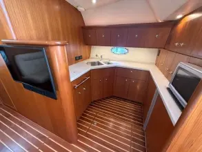 Thumbnail von Tiara Yachts 4200 Open Property Damage