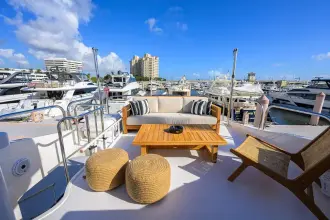 Thumbnail von Lazzara Yachts 68