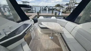 Thumbnail von Sea Ray 320 Sundancer Outboard