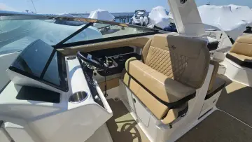 Thumbnail von Sea Ray SLX 310 Outboard
