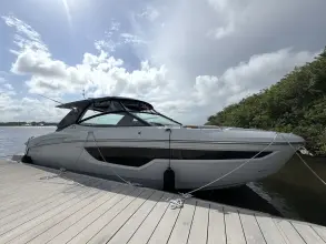 Cruisers Yachts 38 GLS South