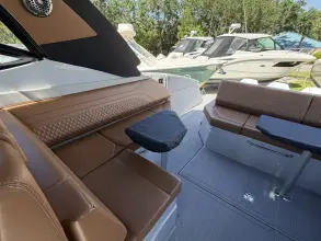 Thumbnail von Cruisers Yachts 38 GLS South