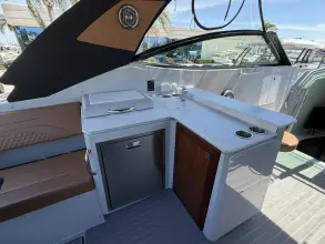 Thumbnail von Cruisers Yachts 38 GLS South
