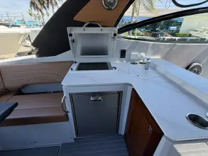 Thumbnail von Cruisers Yachts 38 GLS South