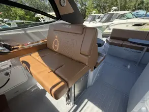 Thumbnail von Cruisers Yachts 38 GLS South