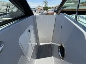 Thumbnail von Cruisers Yachts 38 GLS South