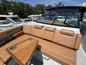Thumbnail von Cruisers Yachts 38 GLS South