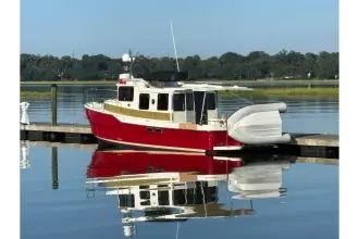 Ranger Tugs R-31 S R &amp; R