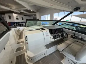 Thumbnail von Sea Ray Sundancer 320