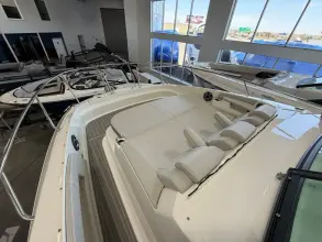 Thumbnail von Sea Ray Sundancer 320