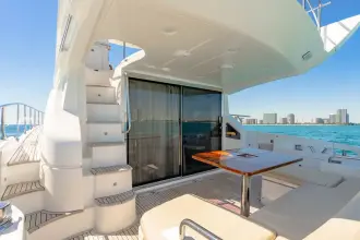Thumbnail von Azimut 54 Flybridge