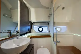 Thumbnail von Tiara Yachts 43LE