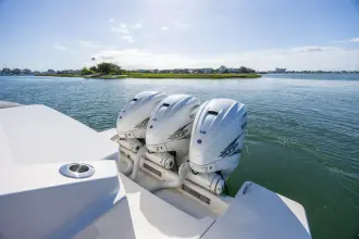 Thumbnail von Tiara Yachts 43LE