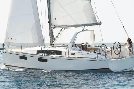 Beneteau Oceanis 35.1