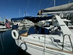 Thumbnail von Beneteau Oceanis 35.1