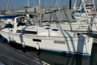 Thumbnail von Beneteau Oceanis 35.1