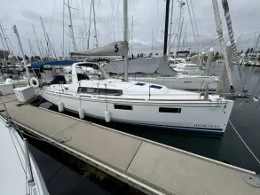 Thumbnail von Beneteau Oceanis 35.1