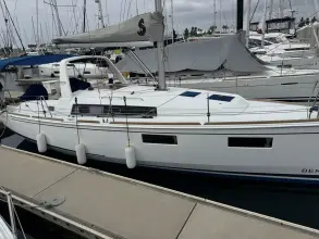 Thumbnail von Beneteau Oceanis 35.1