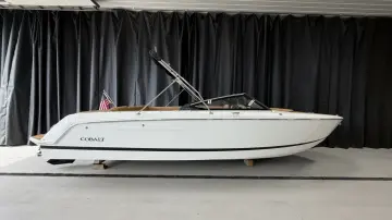 Cobalt CS23 Surf