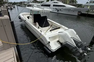 Thumbnail von Boston Whaler 33 OUTRAGE