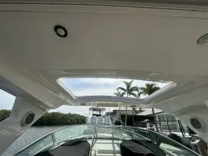 Thumbnail von Sea Ray 350 Sundancer