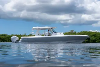Thumbnail von Intrepid 43 NOMAD SE