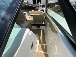 Thumbnail von Sea Ray 320 Sundancer Outboard