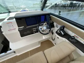 Thumbnail von Sea Ray 320 Sundancer Outboard