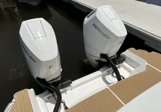Thumbnail von Sea Ray 320 Sundancer Outboard