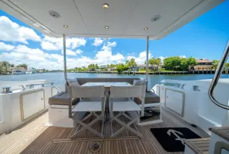 Thumbnail von Azimut 50 FLYBRIDGE