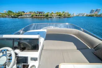 Thumbnail von Azimut 50 FLYBRIDGE