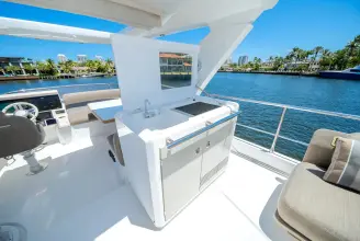 Thumbnail von Azimut 50 FLYBRIDGE
