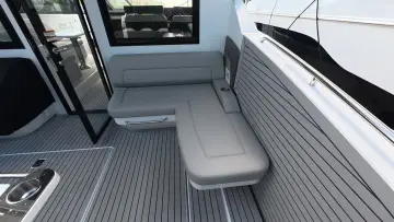 Thumbnail von Cruisers Yachts 50 GLS OB