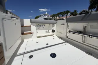 Thumbnail von Boston Whaler 350 Realm