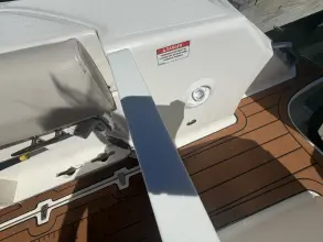 Thumbnail von Boston Whaler 380 Outrage