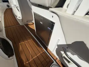 Thumbnail von Boston Whaler 380 Outrage